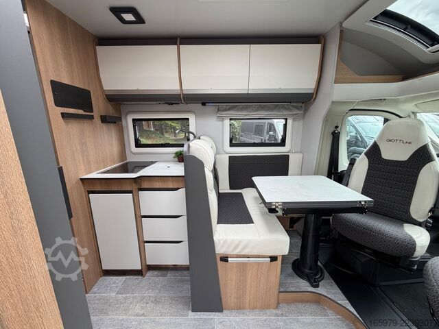 Half-integraal camper GIOTTILINE Toscan 69GC