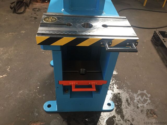 Hydraulische pers Hidralmac 15 T Einständerpresse