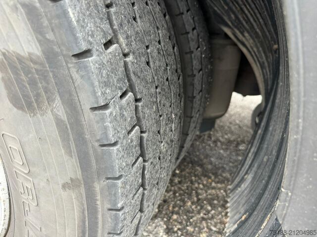 Drop side body with HIAB XS 322-6 crane Renault T 380