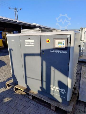 Vidalı kompresör S015256 Atlas Copco GA30VSDFF