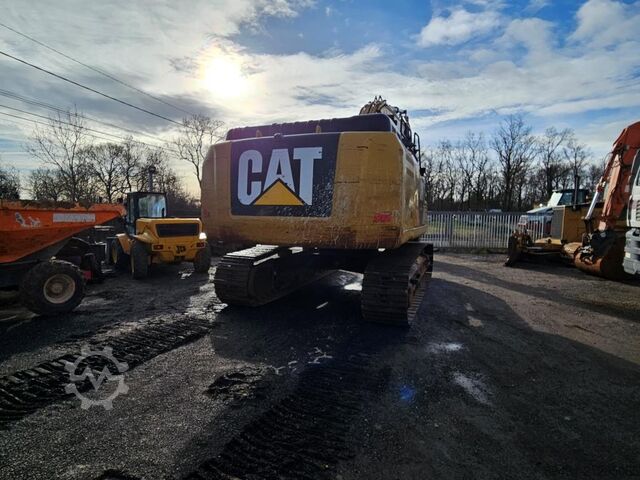 Chain excavator CATERPILLAR 330 FLN