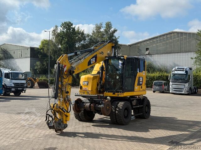 Τροχοφόρος εκσκαφέας  M323F 4x4 Zweiwegebagger