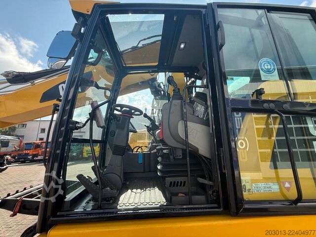 Τροχοφόρος εκσκαφέας  M323F 4x4 Zweiwegebagger