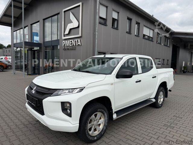Pick-up furgon MITSUBISHI L200  D/C 220DI-D M-PRO Doppelkabine 4WD