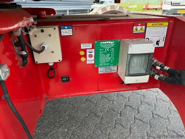Scharnierende telescopische hoogwerker Niftylift BS 2191-HR21