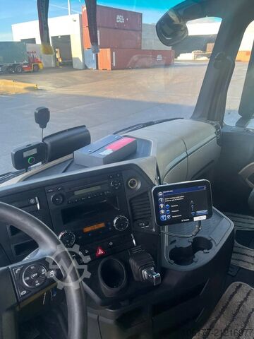 Standaard-SZM Mercedes-Benz Actros 1843