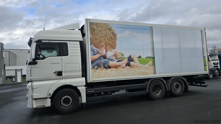 Refrigerated truck MAN TGX 26.500 6x2