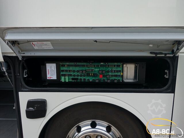 Autobus granturismo MERCEDES-BENZ Tourismo RHD, 55 Sitze, Euro 6