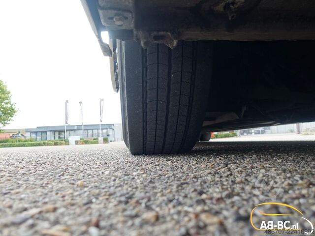 Autobus granturismo MERCEDES-BENZ Tourismo RHD, 55 Sitze, Euro 6