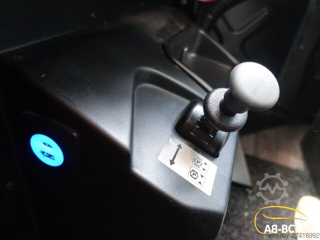 Autobus granturismo MERCEDES-BENZ Tourismo RHD, 55 Sitze, Euro 6