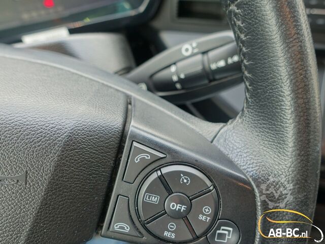 Autobus granturismo MERCEDES-BENZ Tourismo RHD, 55 Sitze, Euro 6