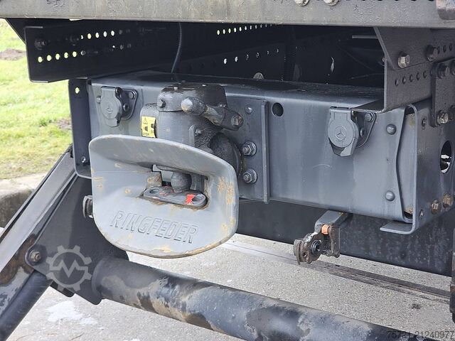 Glidende presenning MERCEDES-BENZ ATEGO 818