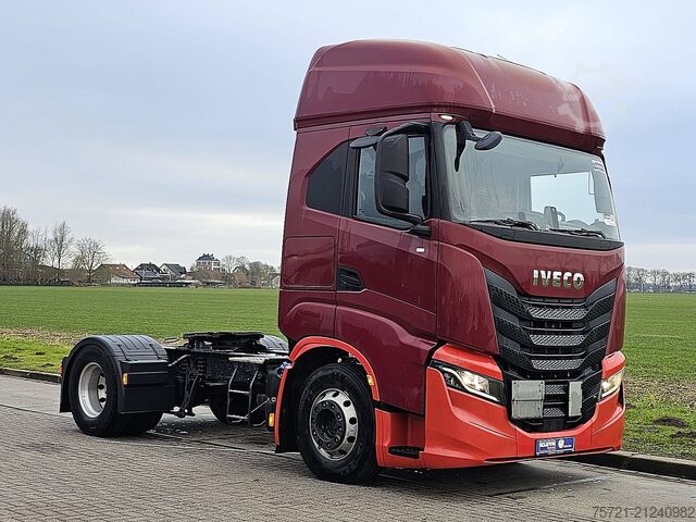 Standard-SZM IVECO S-WAY AS440S48