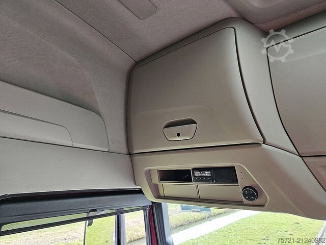 Standard-SZM IVECO S-WAY AS440S48