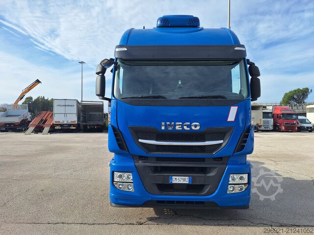 Standard tractor unit Iveco STRALIS AS440S46 EVO