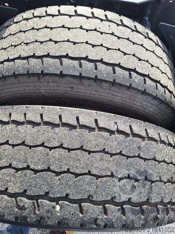 Standard tractor unit Iveco STRALIS AS440S46 EVO