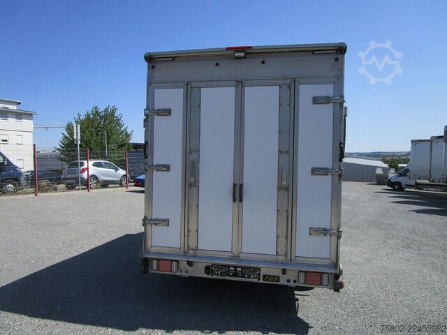 Furgon skrzyniowy PEUGEOT Boxer  2.0L 130PS*3-Achser+Türen+Rampe hinten*