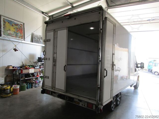 Furgon skrzyniowy PEUGEOT Boxer  2.0L 130PS*3-Achser+Türen+Rampe hinten*