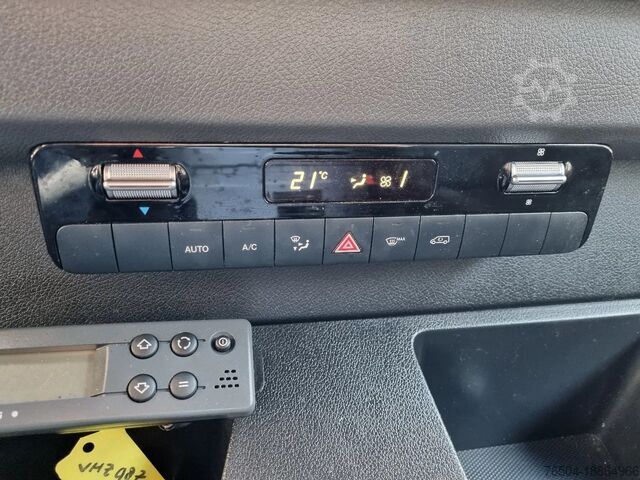 Caz frigorific Mercedes-Benz Sprinter 316 CDI Kuhlkoffer Thermoking V300MAX ...
