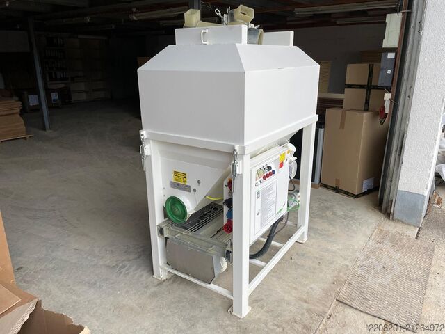 Mobile concrete mixing plant Inotec Inocomb cabrio