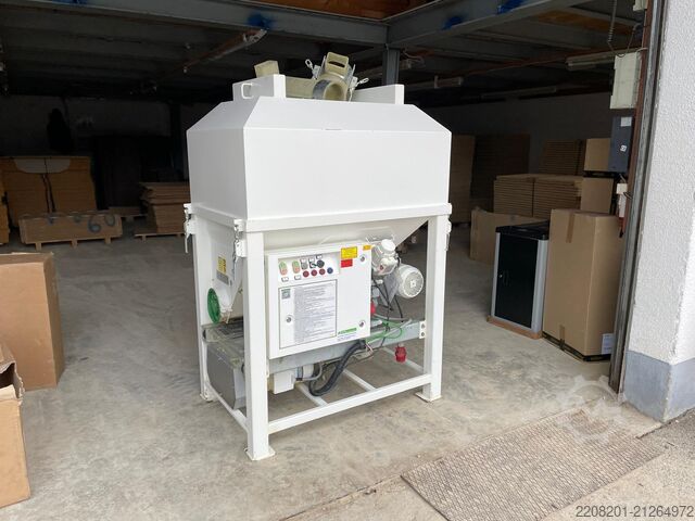 Mobile concrete mixing plant Inotec Inocomb cabrio