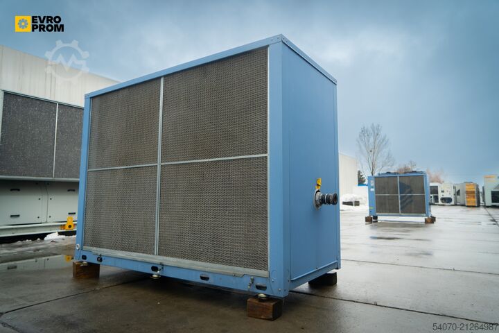 Chiller Used Aircooled chiller BLUEBOX ZETA ECHOS 6.2 LN ST1PS 60.4 KW 2009 yom