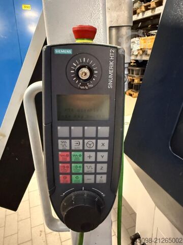 Universal machining center Spinner TC800L 110MCY