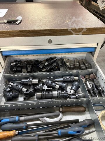 Universal machining center Spinner TC800L 110MCY