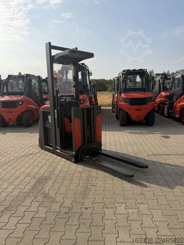 Midden-lift orderverzamelaar Linde V10-02
