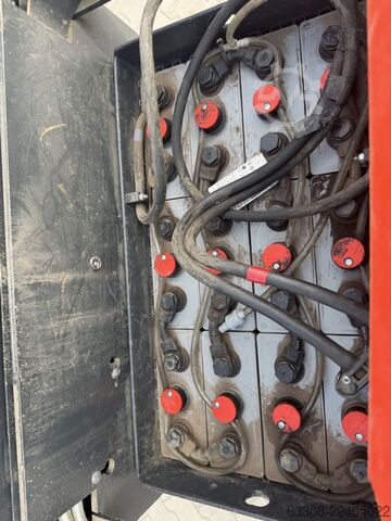 Midden-lift orderverzamelaar Linde V10-02
