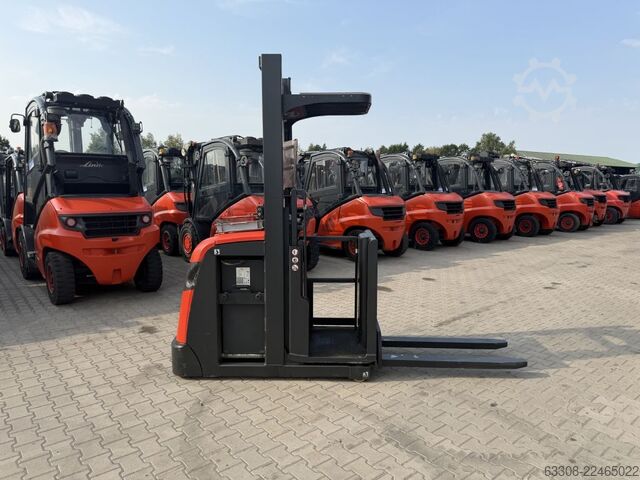 Midden-lift orderverzamelaar Linde V10-02