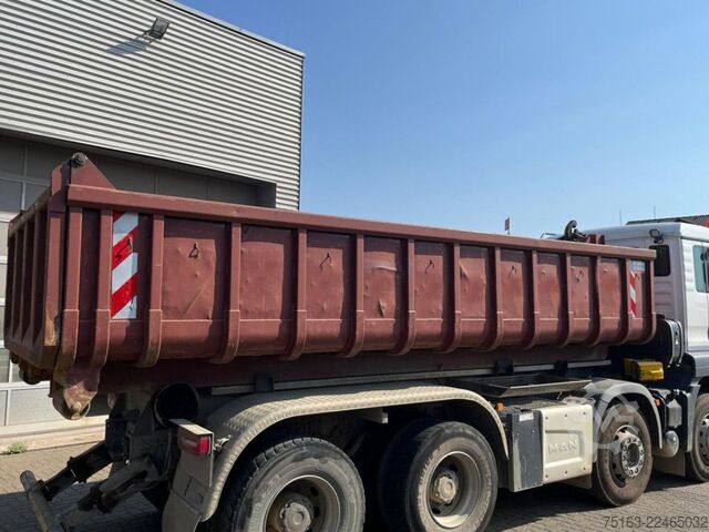 Autocamion cu cârlig pentru containere  ANDERE