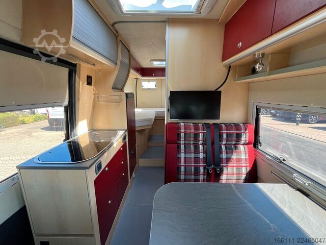 Kastenwagen Wohnmobil / Campervan LA STRADA Avanti EB - tiefe Einzelbetten -  - Solar