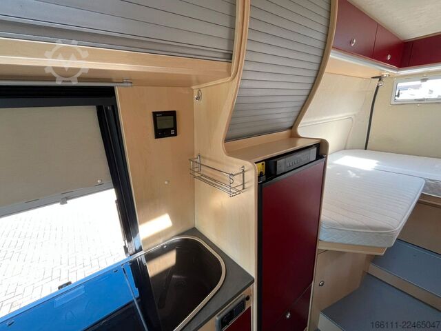 Kastenwagen Wohnmobil / Campervan LA STRADA Avanti EB - tiefe Einzelbetten -  - Solar