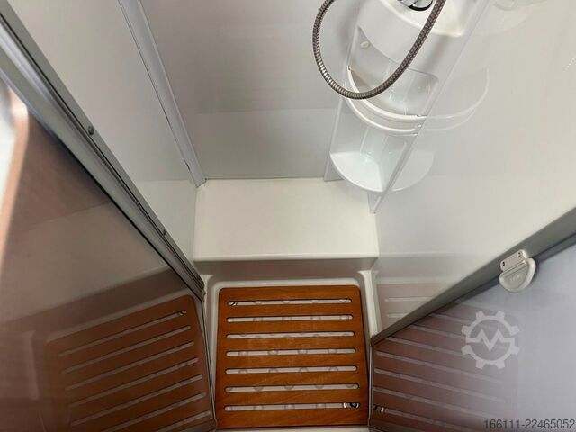Teilintegriertes Wohnmobil CARADO T 334 - Hub/Einzelbetten -  - Klima