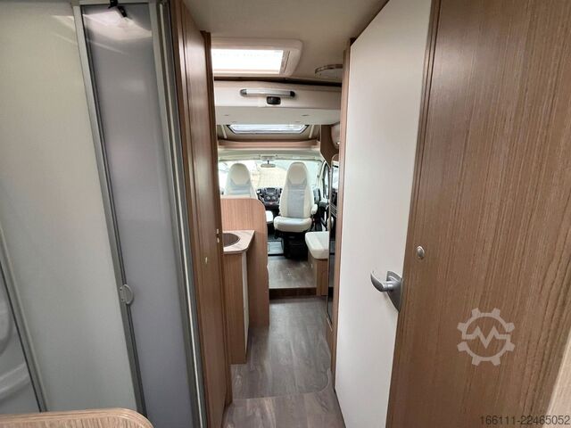 Teilintegriertes Wohnmobil CARADO T 334 - Hub/Einzelbetten -  - Klima