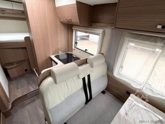 Teilintegriertes Wohnmobil CARADO T 334 - Hub/Einzelbetten -  - Klima