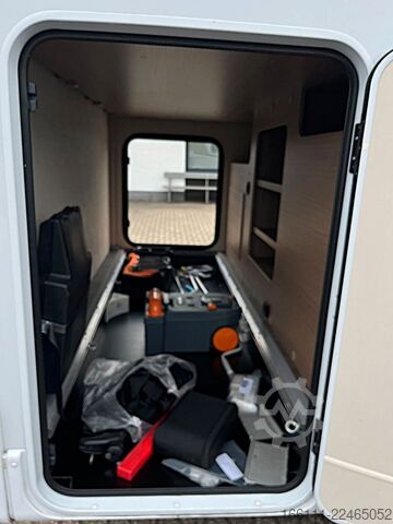 Teilintegriertes Wohnmobil CARADO T 334 - Hub/Einzelbetten -  - Klima
