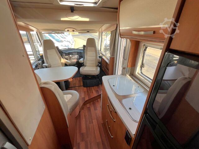 Integriertes Wohnmobil HYMER/ERIBA Exsis 578 - Hub/Einzelbetten -  -
