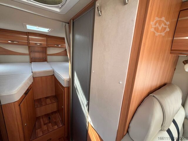 Integriertes Wohnmobil HYMER/ERIBA Exsis 578 - Hub/Einzelbetten -  -