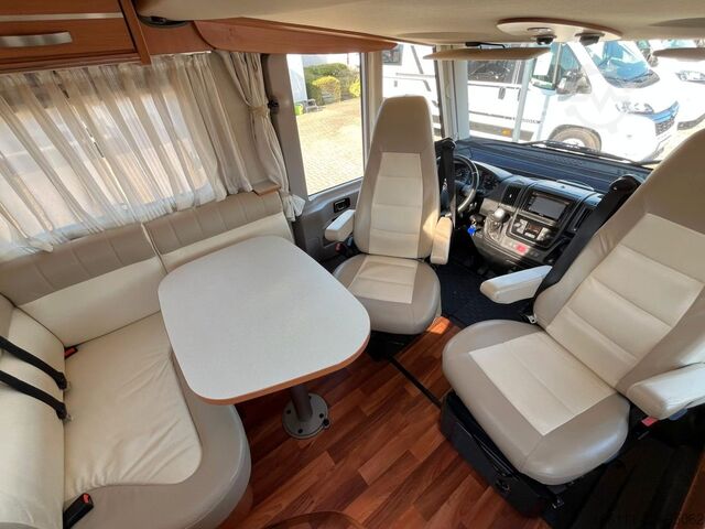 Integriertes Wohnmobil HYMER/ERIBA Exsis 578 - Hub/Einzelbetten -  -