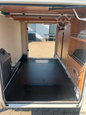 Integriertes Wohnmobil HYMER/ERIBA Exsis 578 - Hub/Einzelbetten -  -
