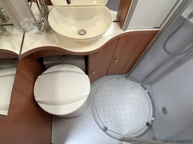 Teilintegriertes Wohnmobil LMC T 708 G - Einzelbetten - Klima - Markise -