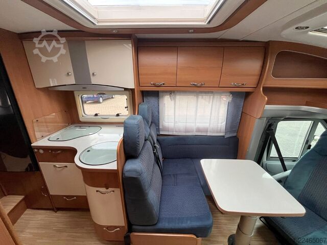 Teilintegriertes Wohnmobil LMC T 708 G - Einzelbetten - Klima - Markise -