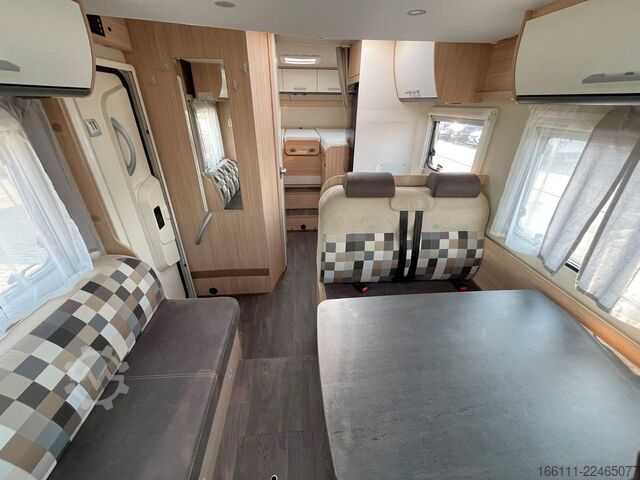 Teilintegriertes Wohnmobil SUNLIGHT Aktive T 67 - Hub/Einzelbetten - auto/Sat/TV -