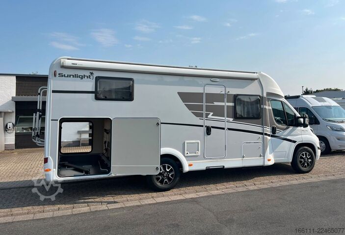 Teilintegriertes Wohnmobil SUNLIGHT Aktive T 67 - Hub/Einzelbetten - auto/Sat/TV -