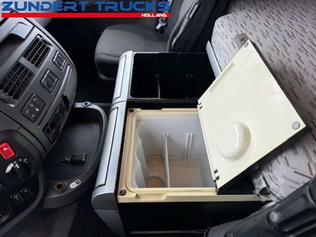 Standard-SZM DAF XF 460 SUPERSPACECAB, 2 TANKS, STANDCLIMA