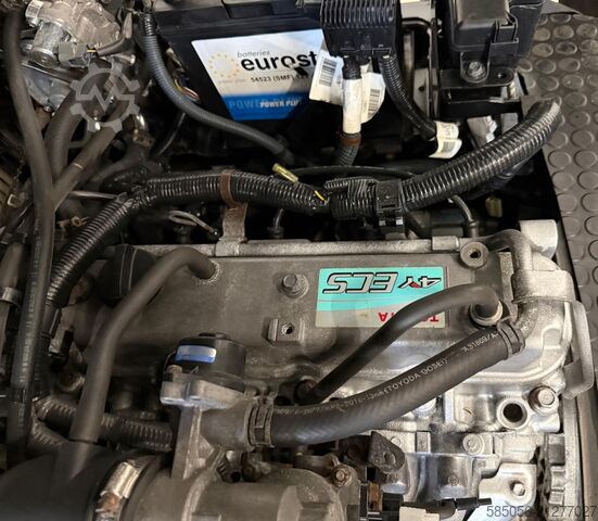 Forklift Toyota 10863 - 02-8FGF25