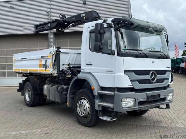 Camion basculante trilateral MERCEDES-BENZ Axor 1826 K 4x2 2-Achs Kipper Kran Greiferst. de