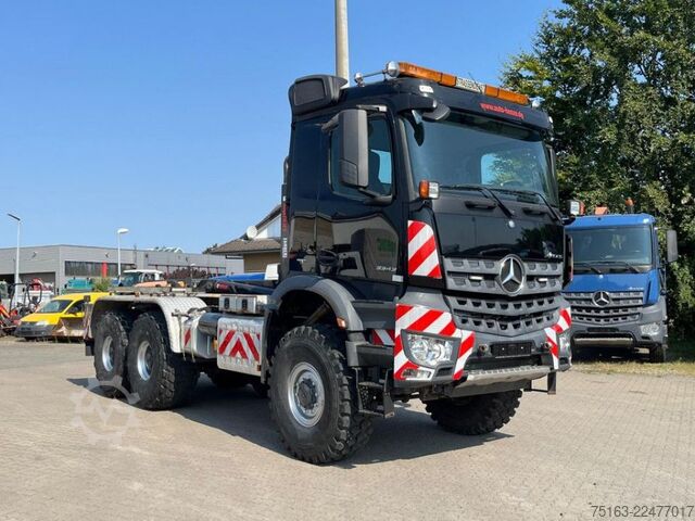 Kroghejselastbil MERCEDES-BENZ Arocs 3343 6x6 Abrollkipper Singelreifen kz.Rads